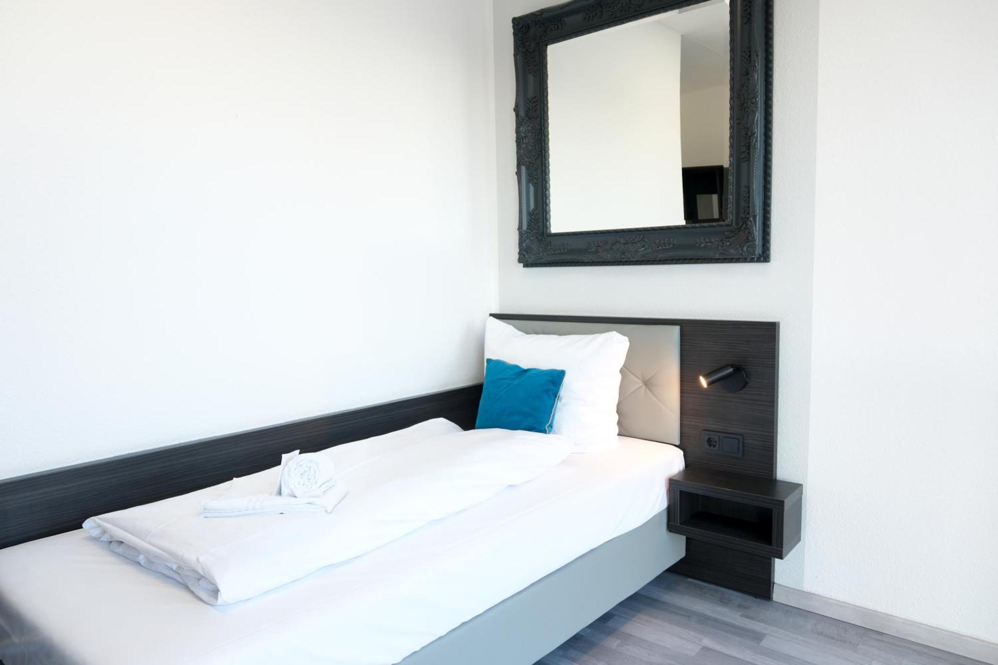 Stargaze Forum Hotel Duesseldorf-Χίλντεν Εξωτερικό φωτογραφία