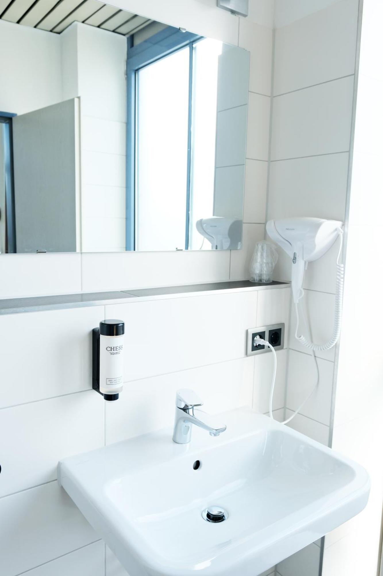 Stargaze Forum Hotel Duesseldorf-Χίλντεν Εξωτερικό φωτογραφία