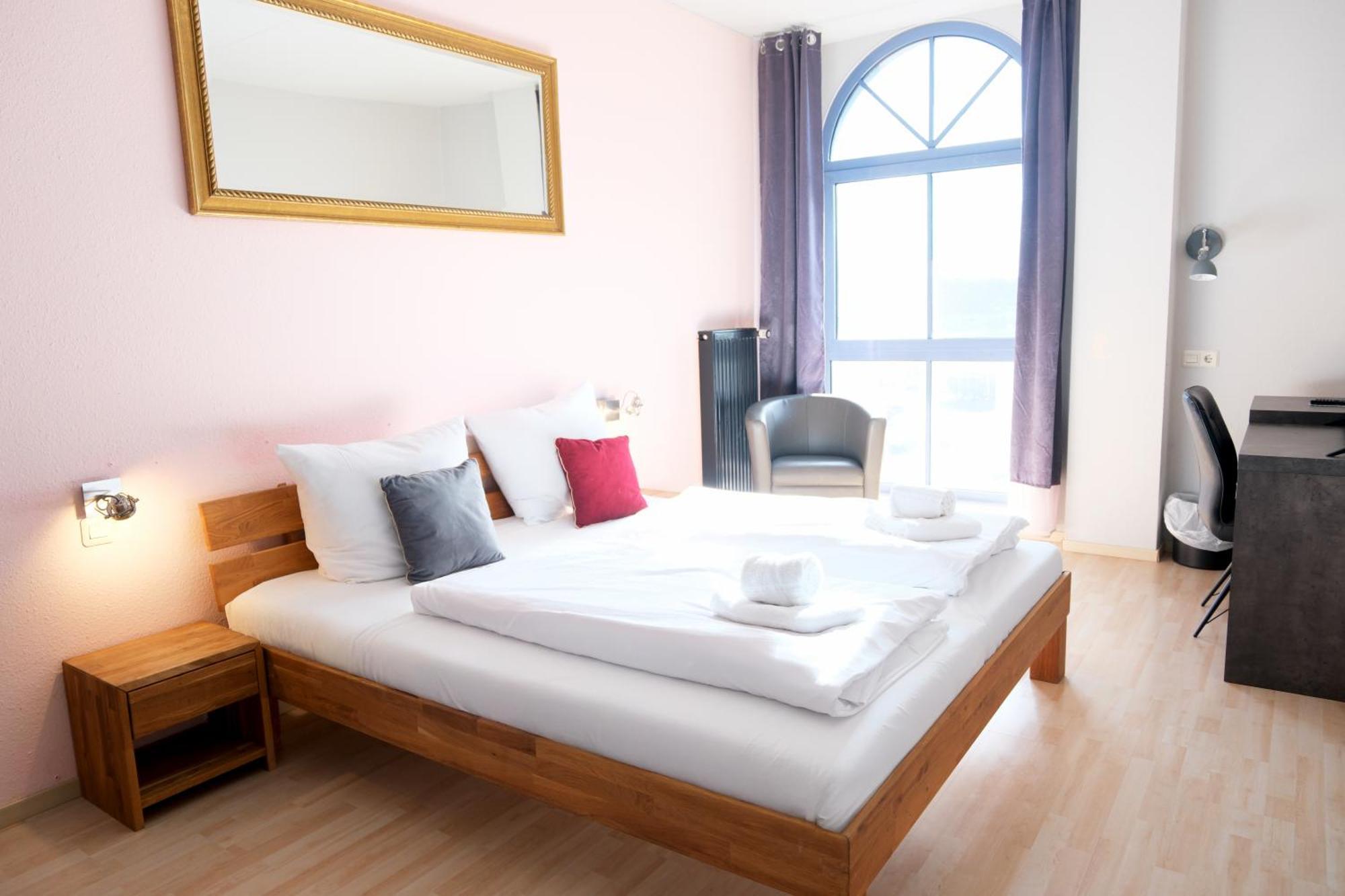 Stargaze Forum Hotel Duesseldorf-Χίλντεν Εξωτερικό φωτογραφία