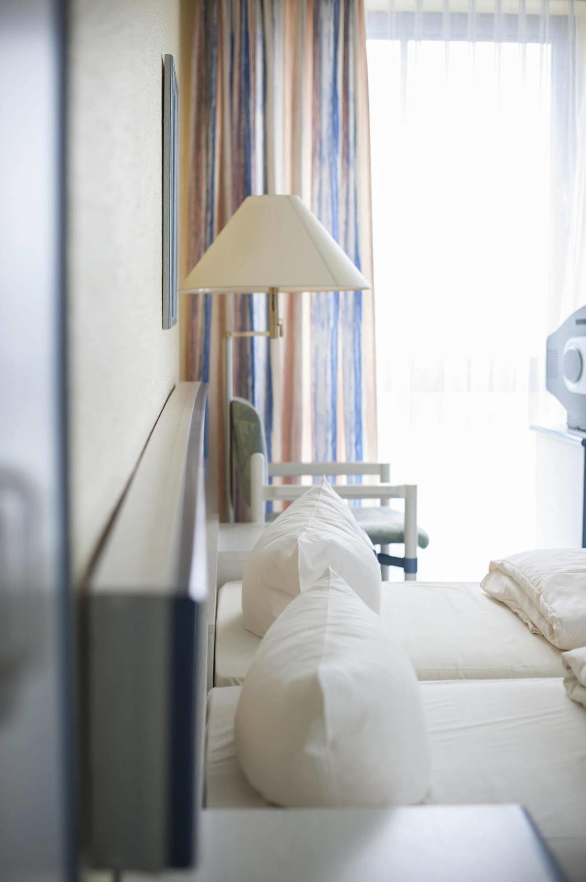Stargaze Forum Hotel Duesseldorf-Χίλντεν Εξωτερικό φωτογραφία